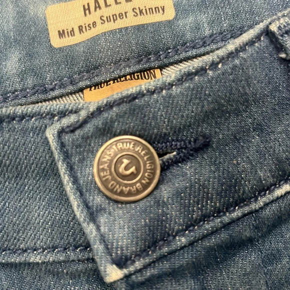 True Religion Halle Moto Jean's in Rebel Bleached - Picture 3 of 11